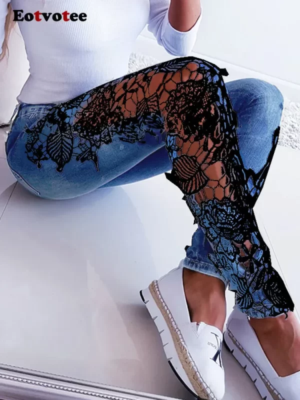 Women's Lace Spliced Hollow-Out Blue Jeans