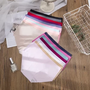 Solid Colour Seamless Breathable Plus-Size Panties